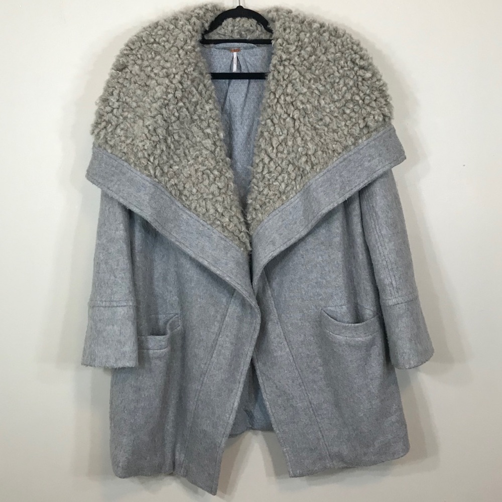 Free People Gray Fuzzy Wrap Around Winter Jacket - Picture 5 of 8
